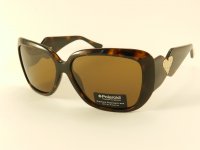 F8905B - Premium Woman